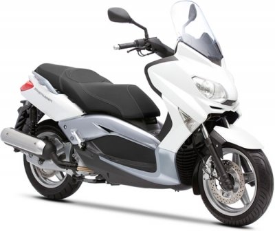 Location scooter 3 roues PIAGGIO MP3 400 - Darcos location motos